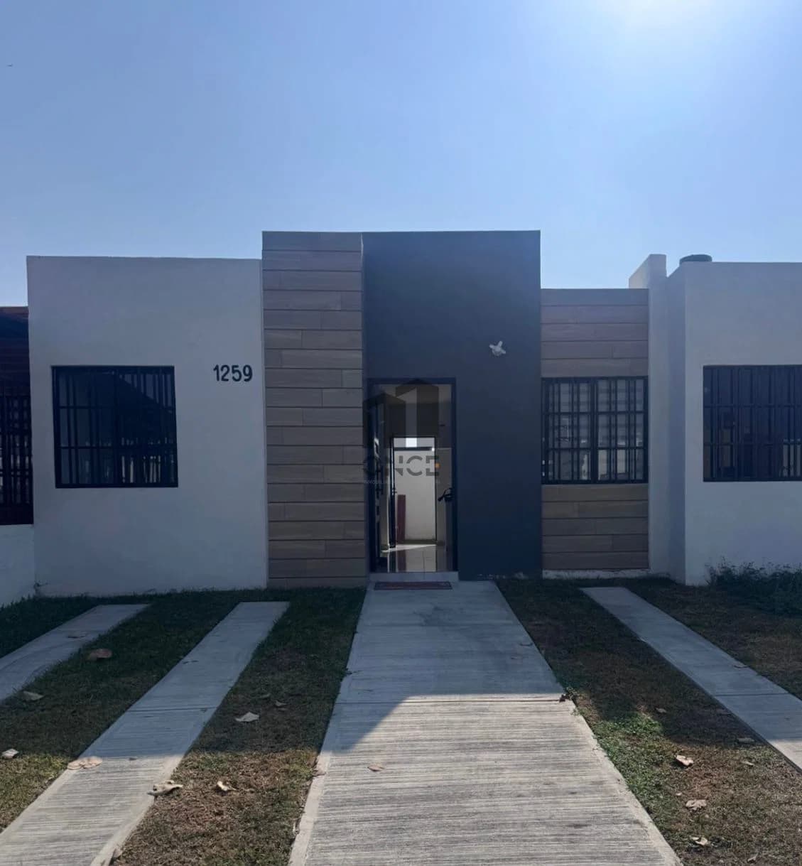 Casa en renta en Villa de Álvarez, Colima — foto 1 de 10